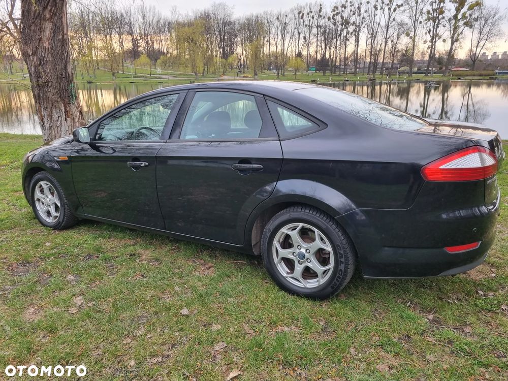 Ford Mondeo 2.0 Trend - 7