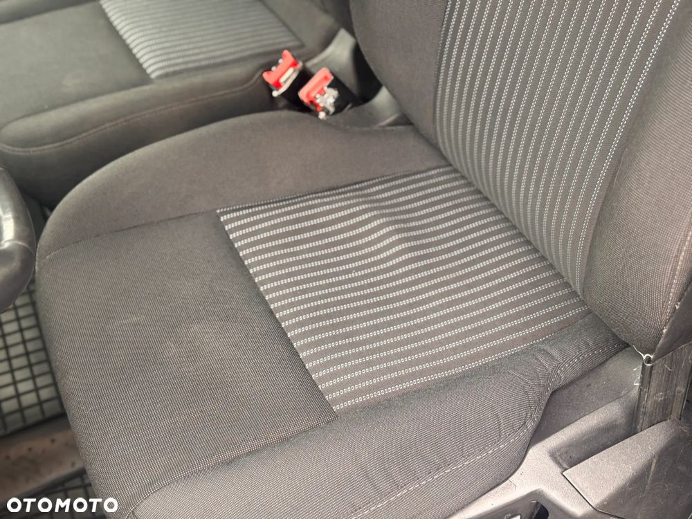 Ford Transit Custom - 12