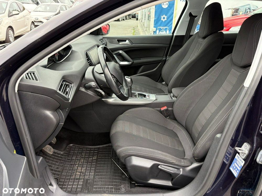 Peugeot 308 1.6 BlueHDi Style S&S - 15