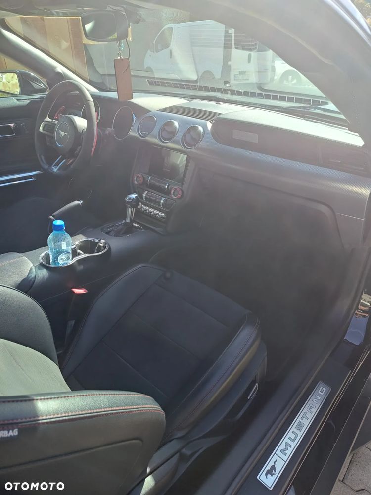 Ford Mustang 5.0 V8 GT - 23