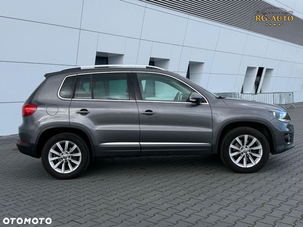 Volkswagen Tiguan - 16