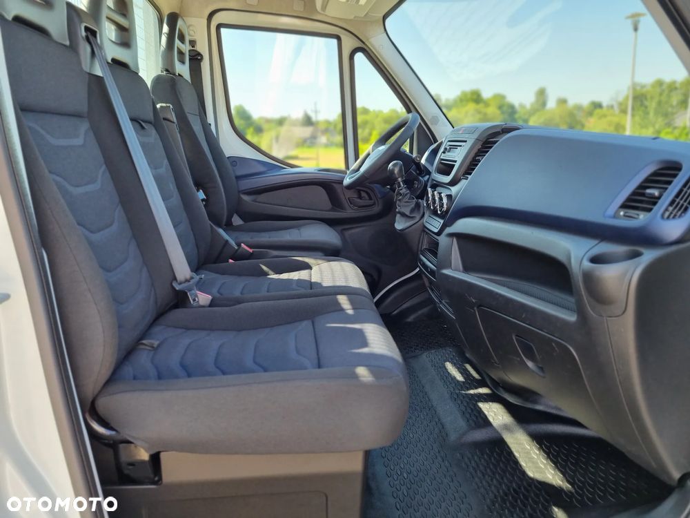 Iveco Daily 50-150 3.0 HPi 150KM 12-Palet Skrzynia dł 6.1 - 8