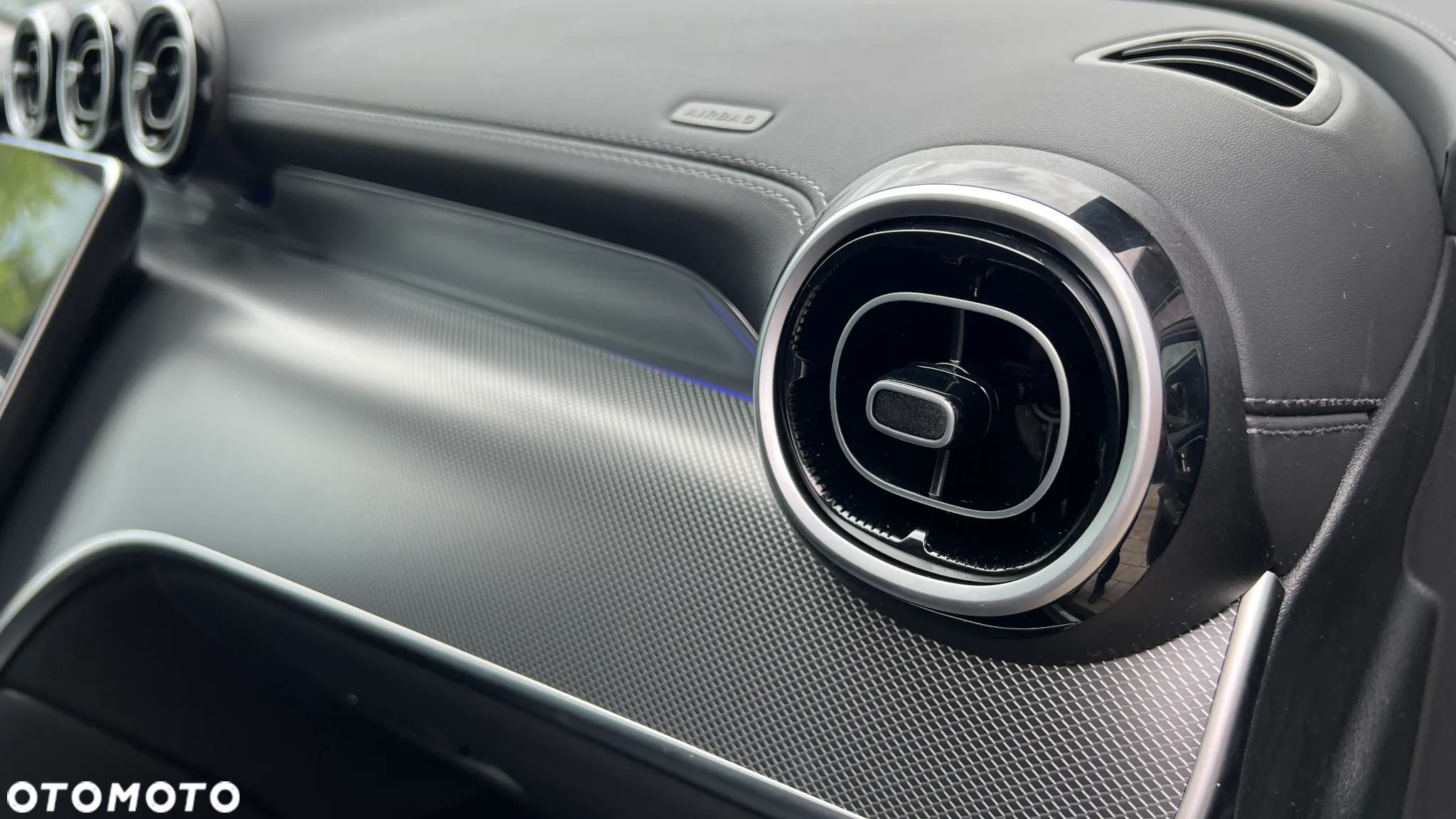 Mercedes-Benz GLC 300 e 4-Matic Avantgarde - 25