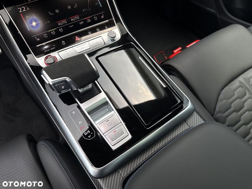 Audi RS Q8 - 16