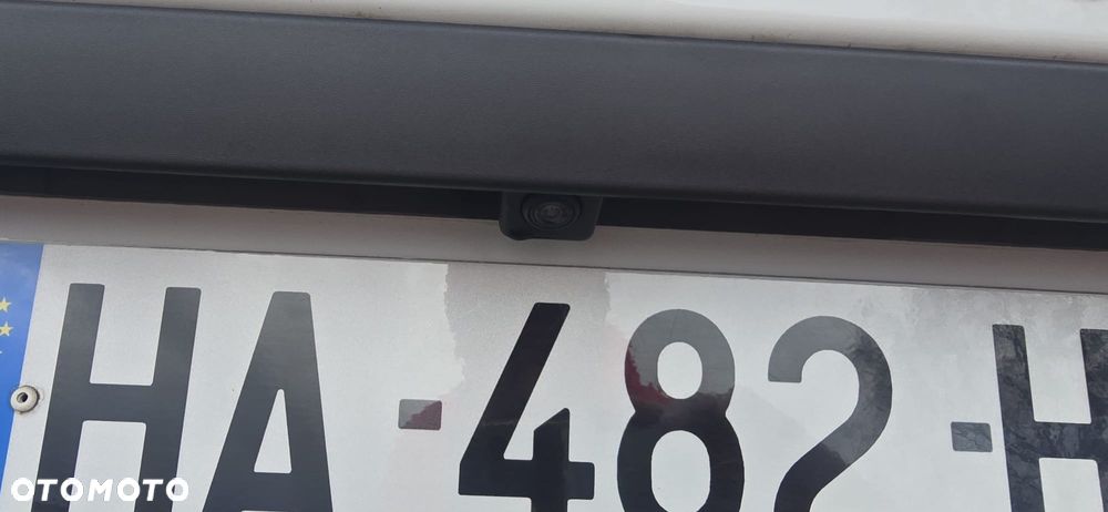 Dacia Duster TCe 100 2WD Essential - 9