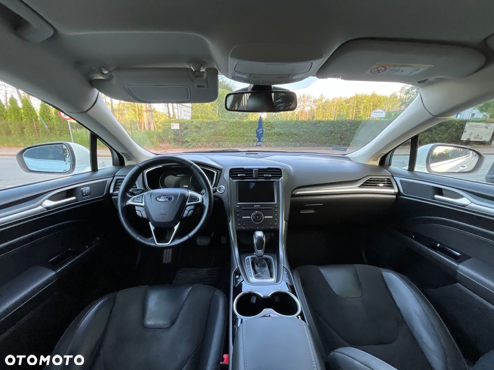 Ford Mondeo 2.0 TDCi Titanium 4WD PowerShift - 21