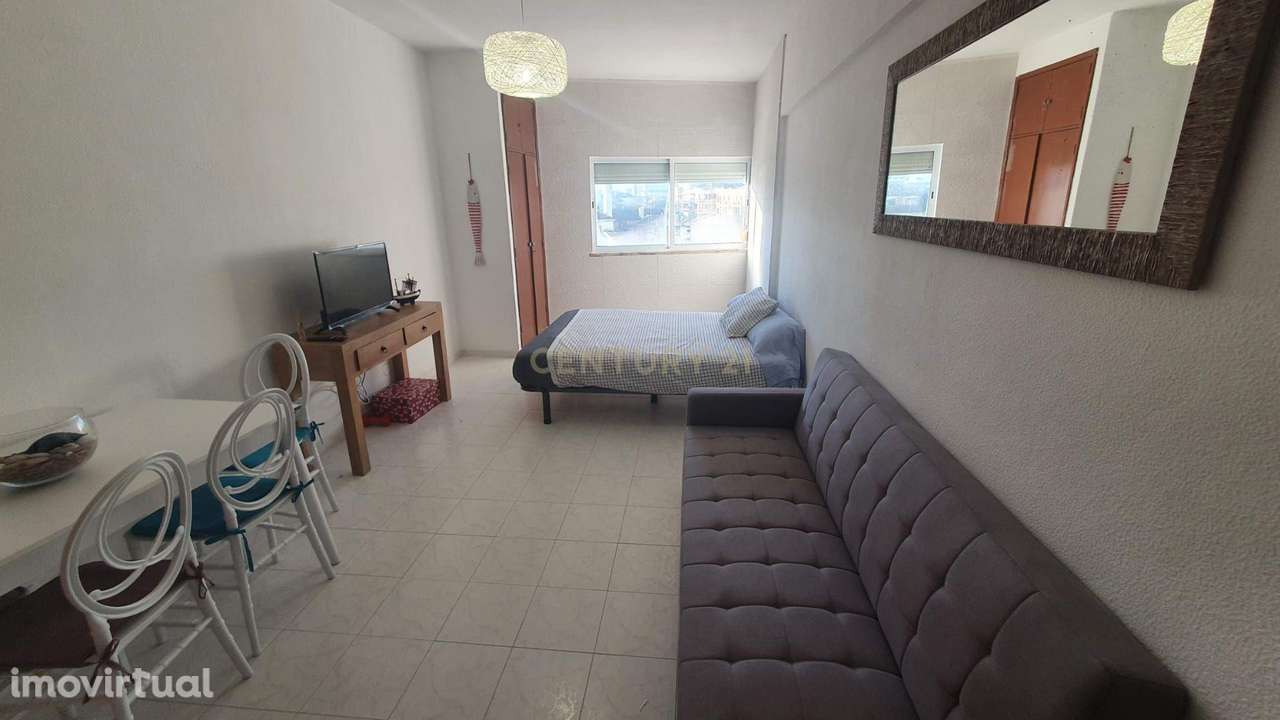 Apartamento em  São Martinho do Porto - Piscina - Grande imagem: 5/10