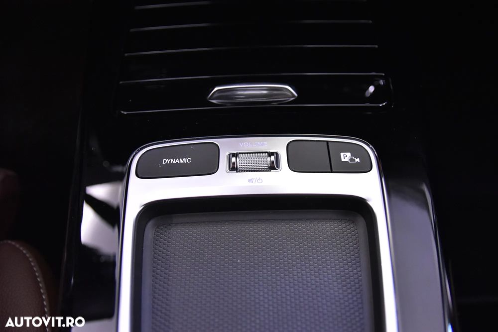 Mercedes-Benz CLA 200 MHEV Coupe - 18