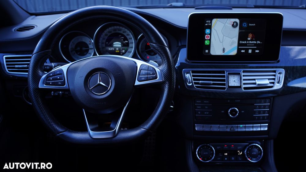 Mercedes-Benz CLS - 12
