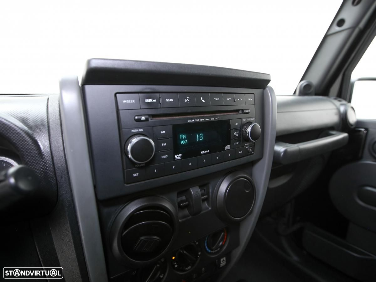 Jeep Wrangler 2.8 CRD MTX Sport - 23