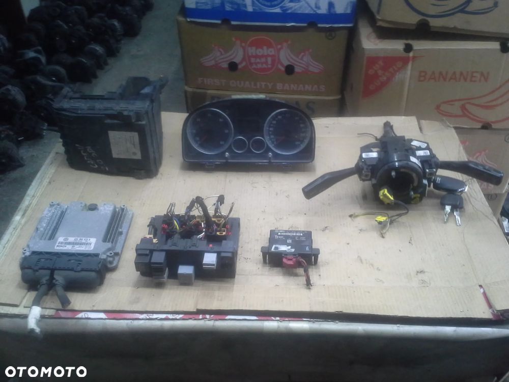 Volkswagen Caddy 2.0 SDi zestaw startowy komplet 03G916016N  0281011541 - 1