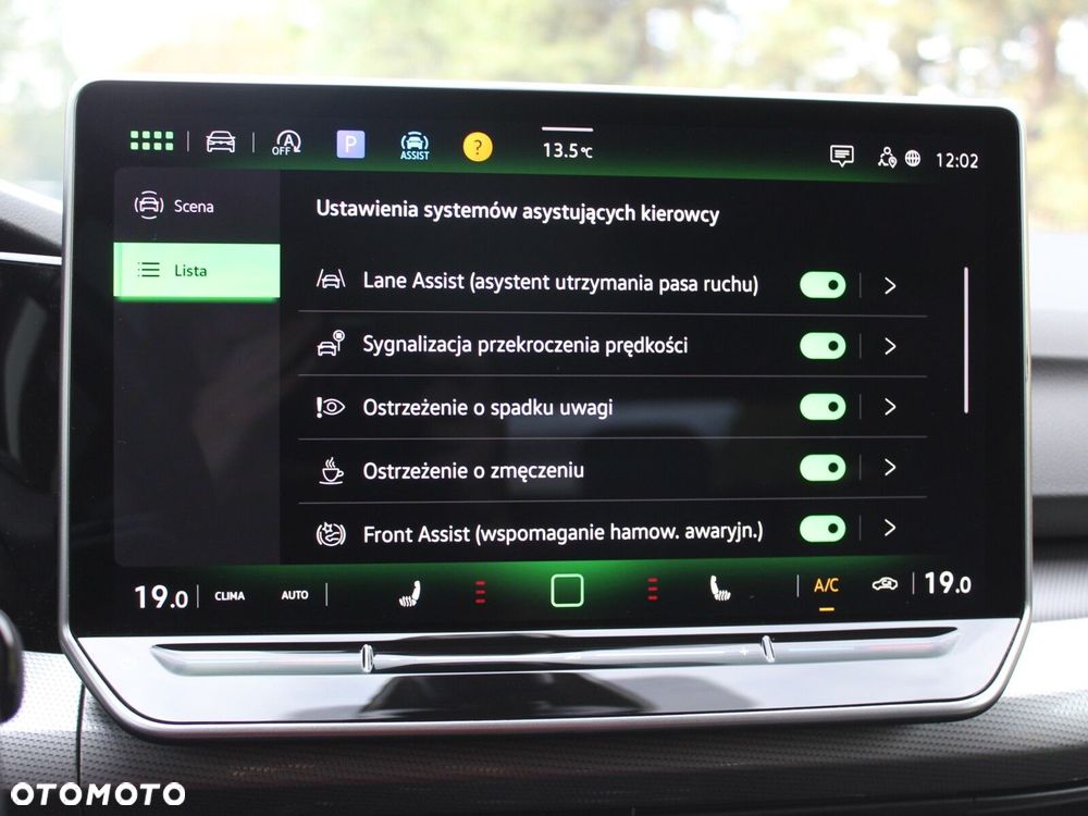 Volkswagen Golf - 35