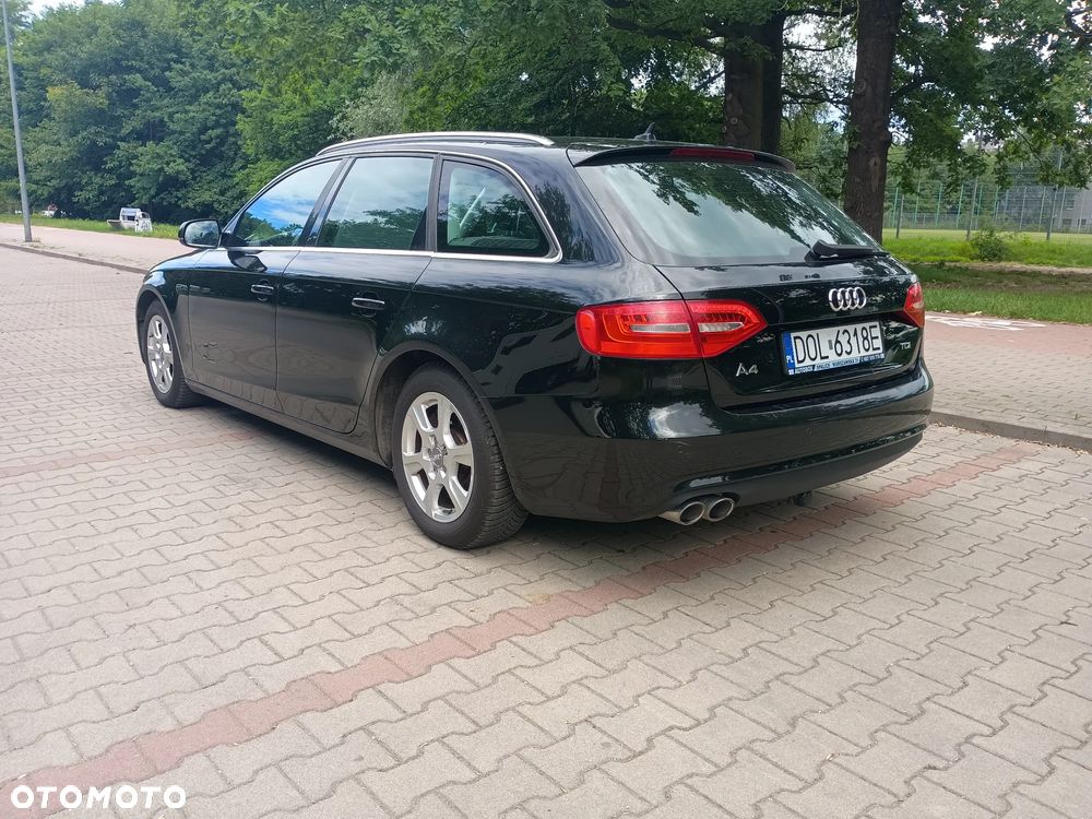 Audi A4 Avant - 8