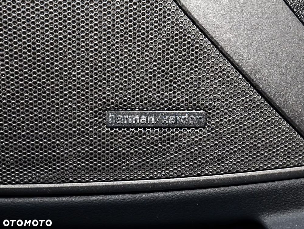 BMW Seria 3 M340i xDrive mHEV sport - 17