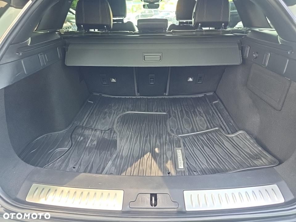 Land Rover Range Rover Velar P250 R-Dynamic - 11