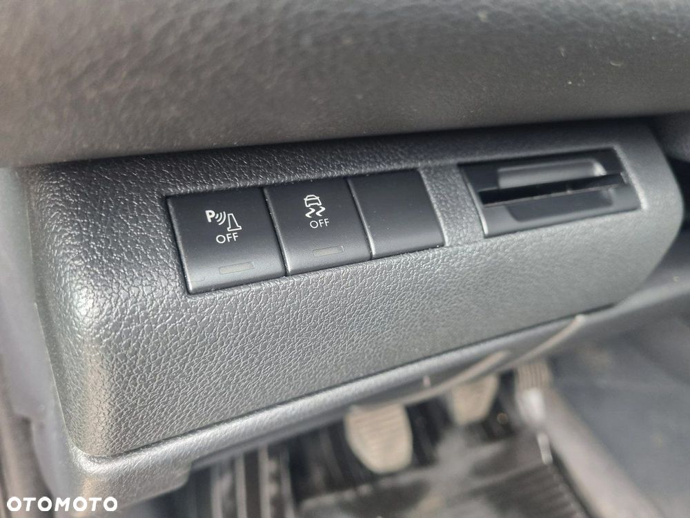 Peugeot 3008 1.6 THP Style - 24