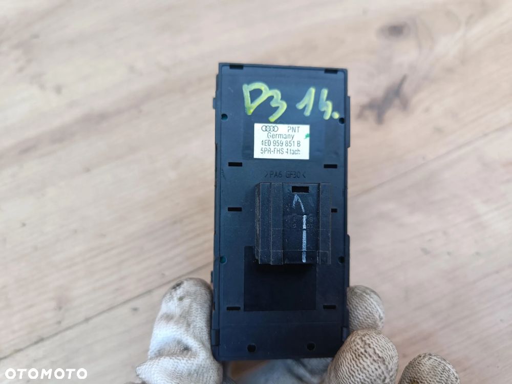 AUDI A8 D3 PANEL PRZEŁĄCZNIK STEROWANIA SZYB 4E0959851B NIE WYTARTY - 4
