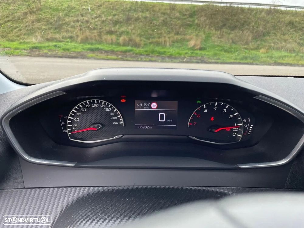 Peugeot 208 1.2 PureTech Active - 9