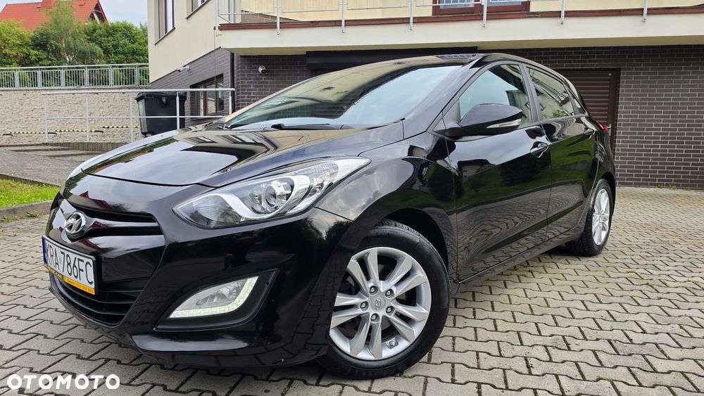 Hyundai i30 1.4 Fifa World Cup Edition - 2