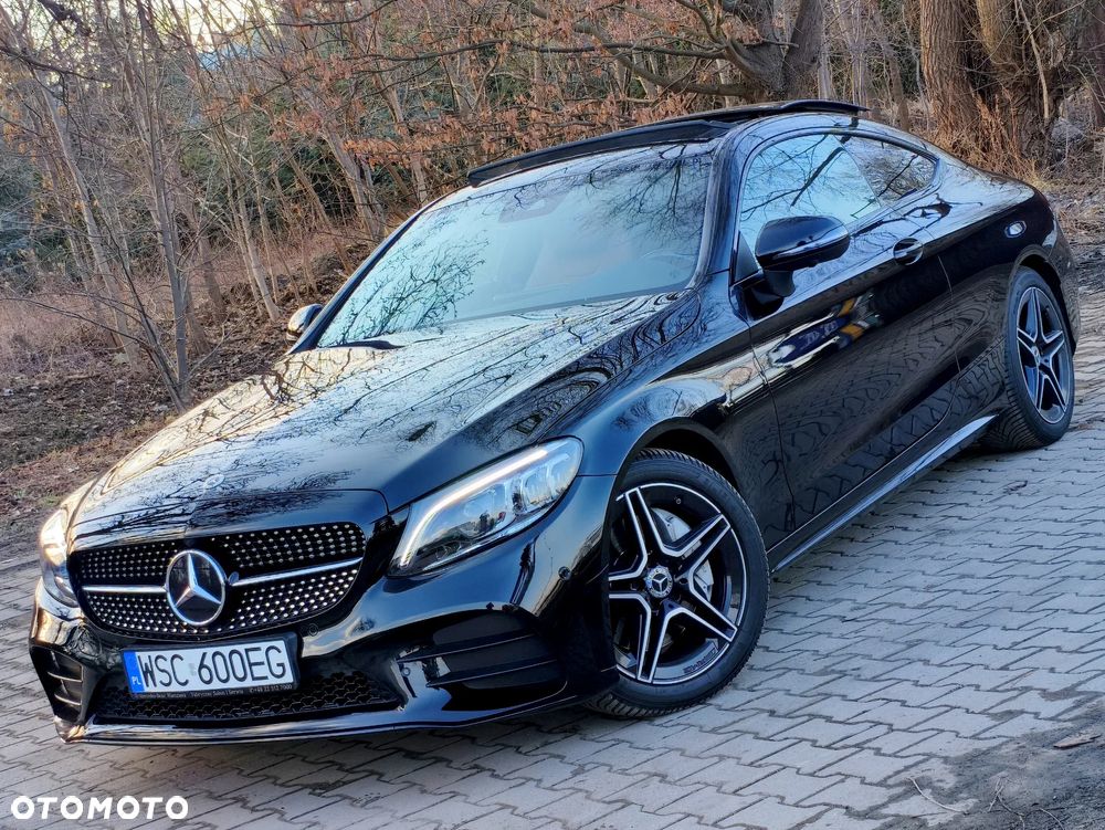 Mercedes-Benz Klasa C 300 d 9G-TRONIC AMG Line - 28