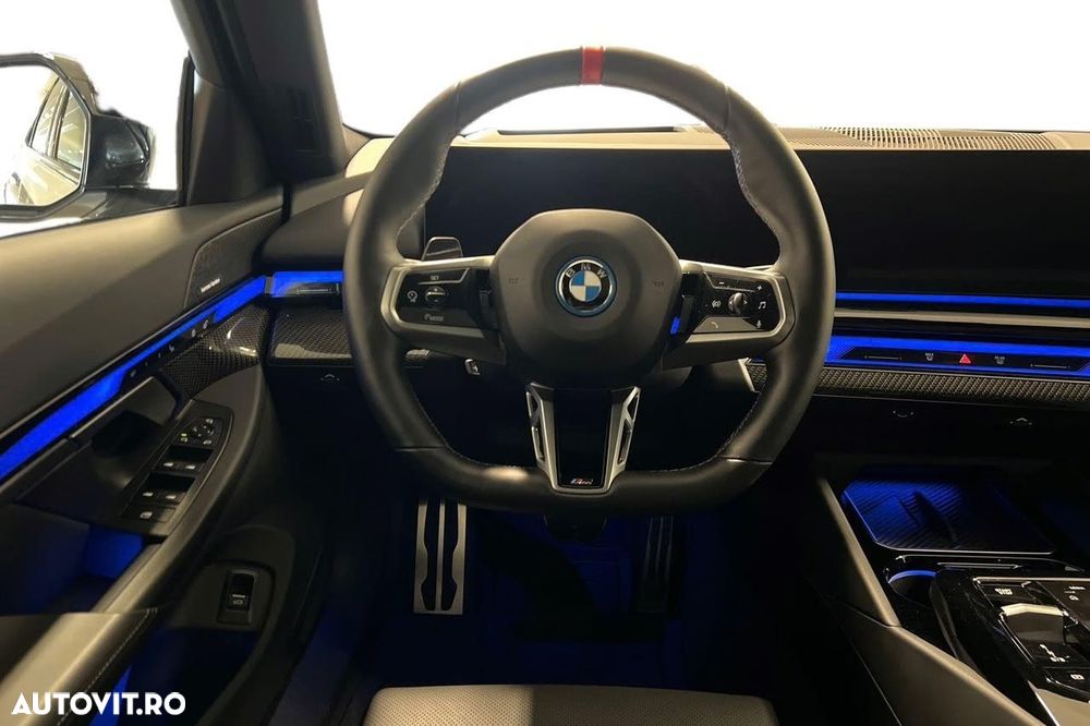 BMW i5 M60 - 13