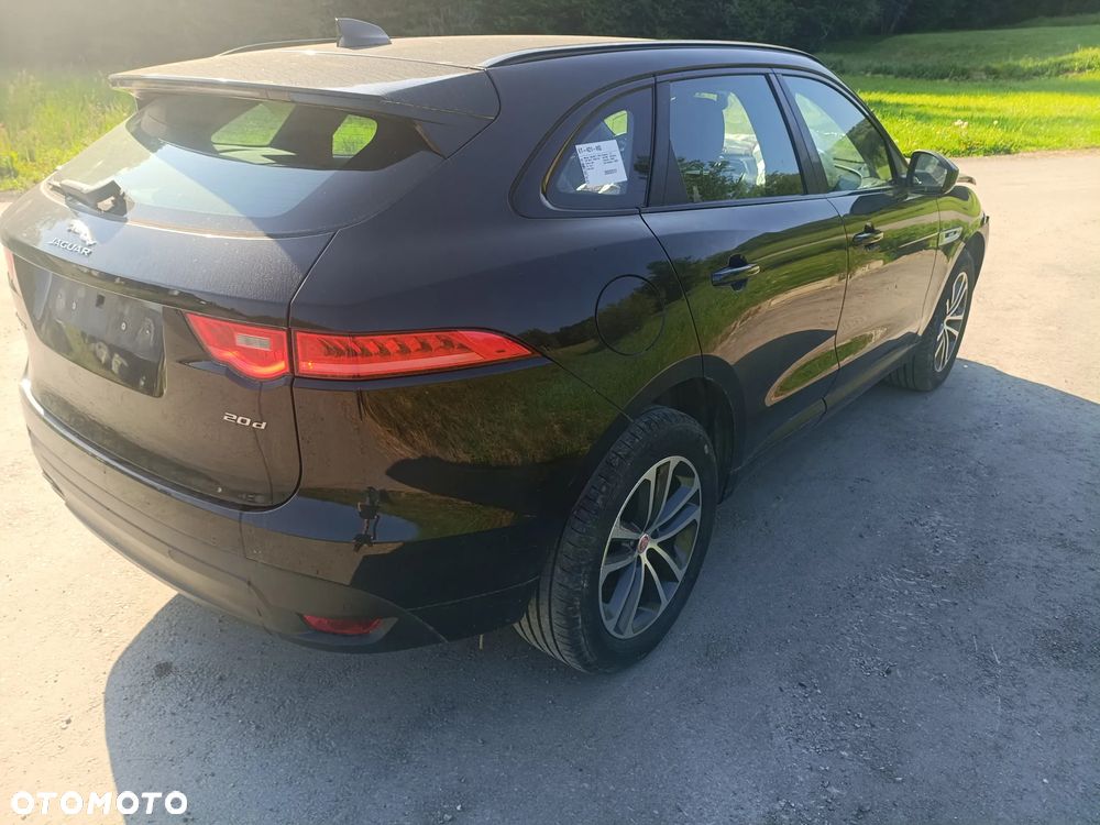 Jaguar F-Pace 20d AWD R-Sport - 9