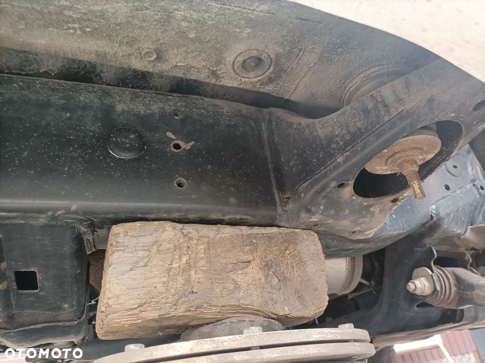 Toyota Land Cruiser 3.0 D-4D - 19