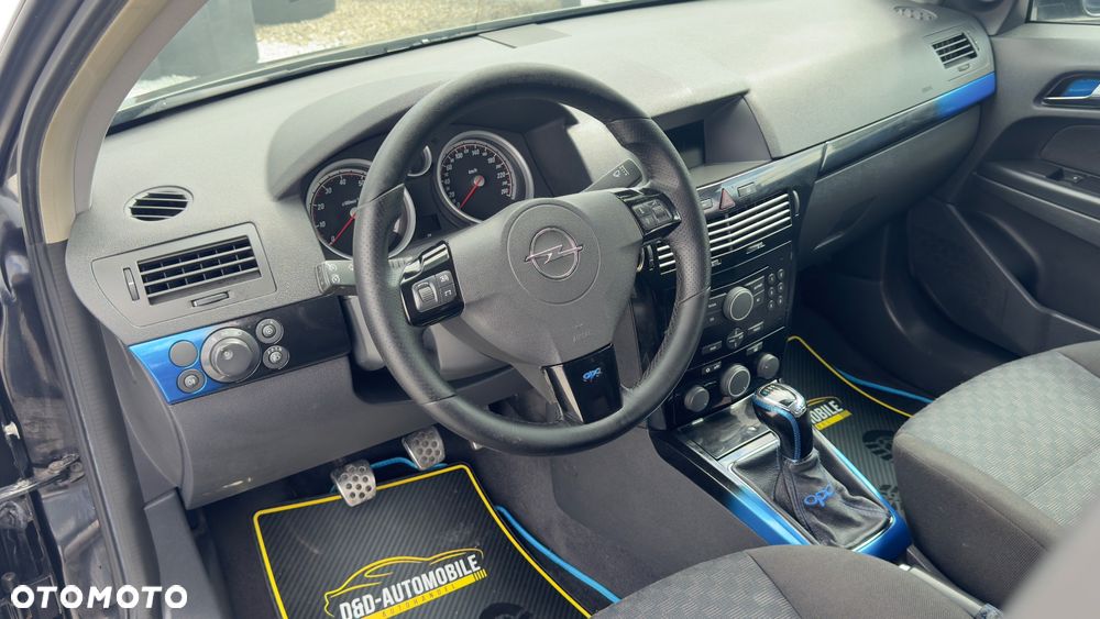 Opel Astra III 2.0 T Sport - 33