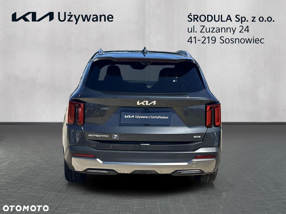 Kia Sorento - 4