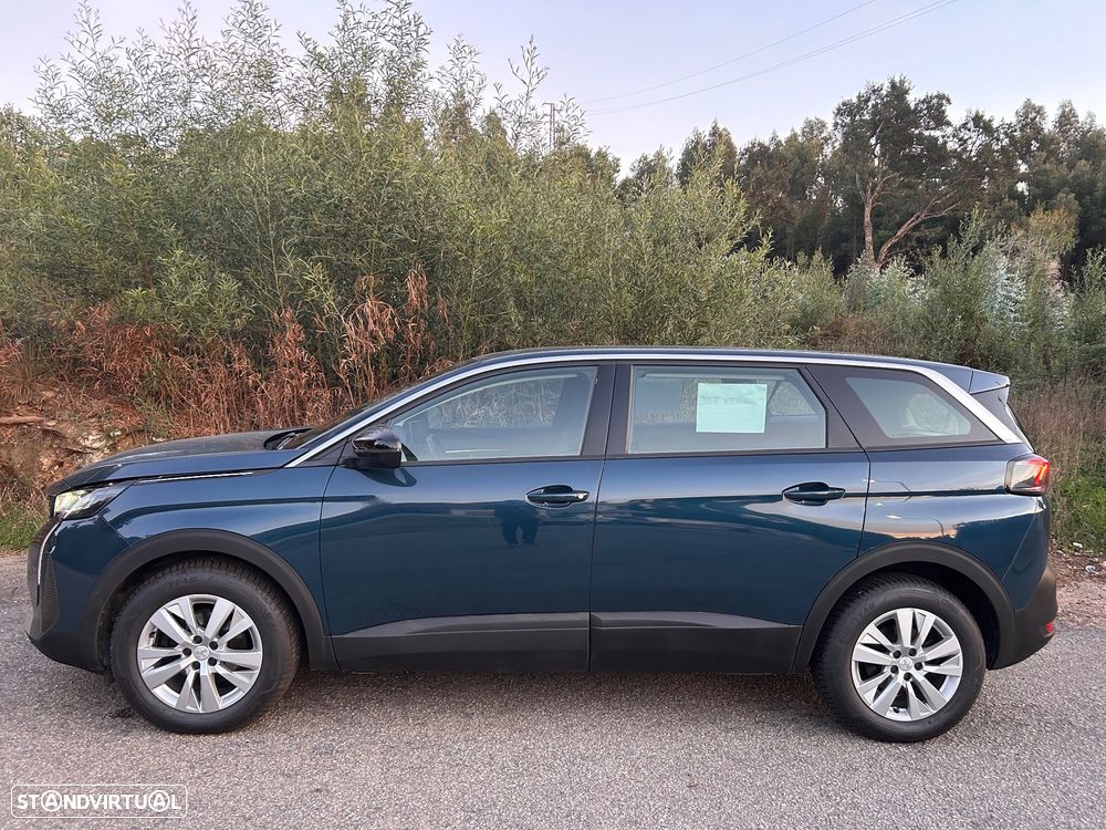 Peugeot 5008 - 3