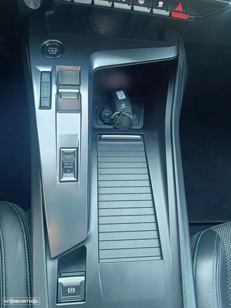 Peugeot 308 SW 1.2 PureTech Allure Pack EAT8 - 7