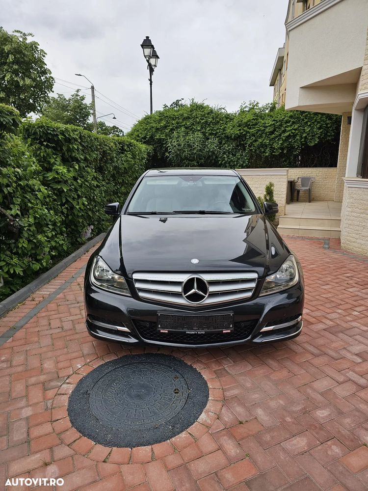 Mercedes-Benz C - 5
