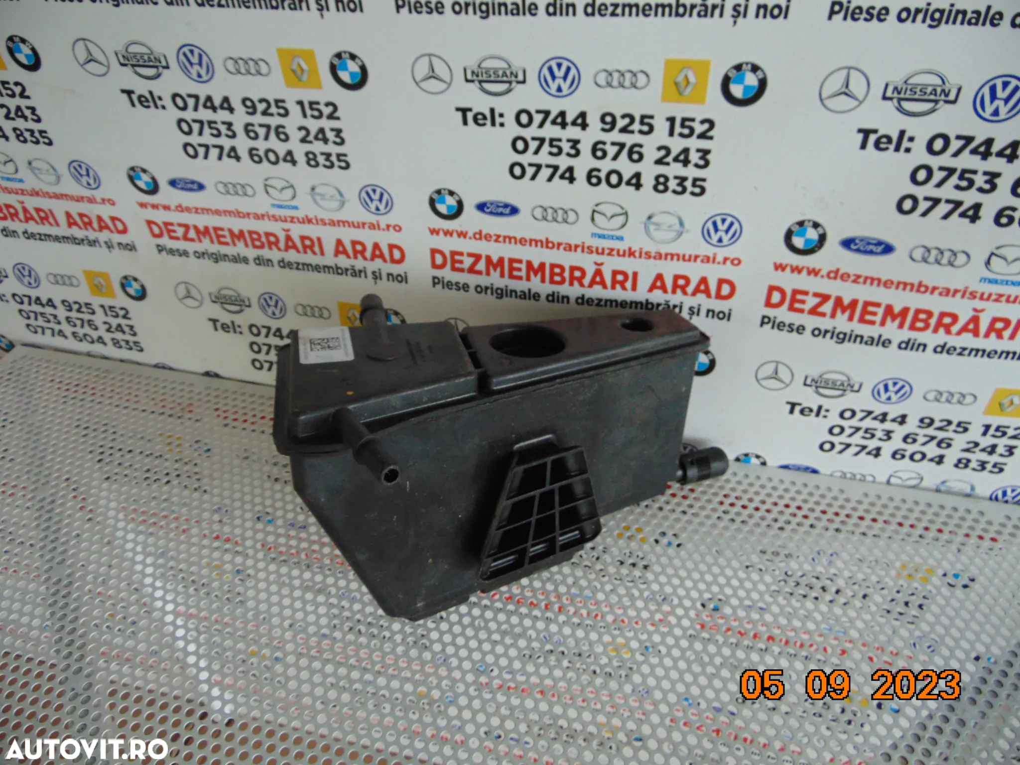 Canistra carbon Mercedes W177 w247 x247 h247 a class b class GLB Gla x157 CLA w118 x118 c118 filtru - 2