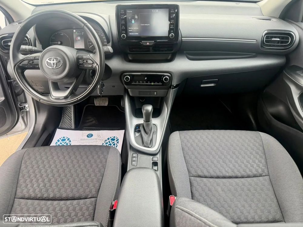 Toyota Yaris 1.5 HDF Comfort Plus - 10