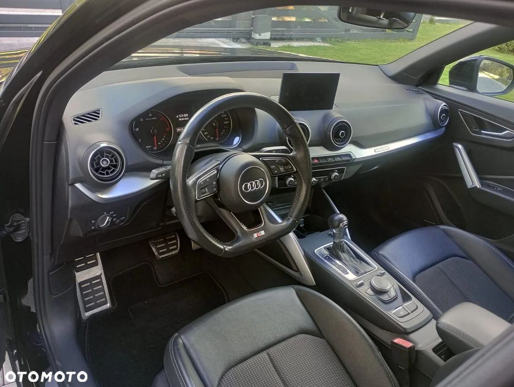 Audi Q2 35 TDI quattro S tronic S line - 8