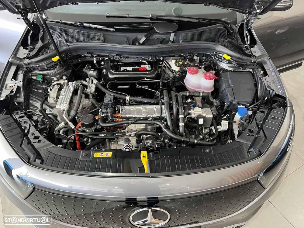 Mercedes-Benz EQA 250+ Edition — fotografia 30