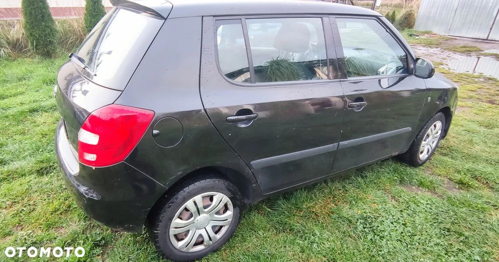 Skoda Fabia - 5
