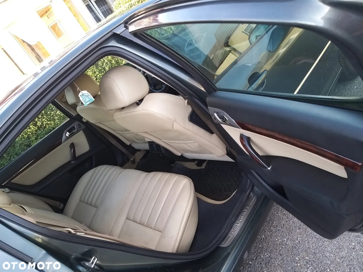 Peugeot 407 1.6 HDI Premium - 14