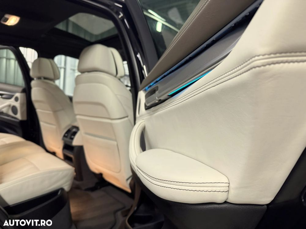 BMW X6 xDrive30d - 21