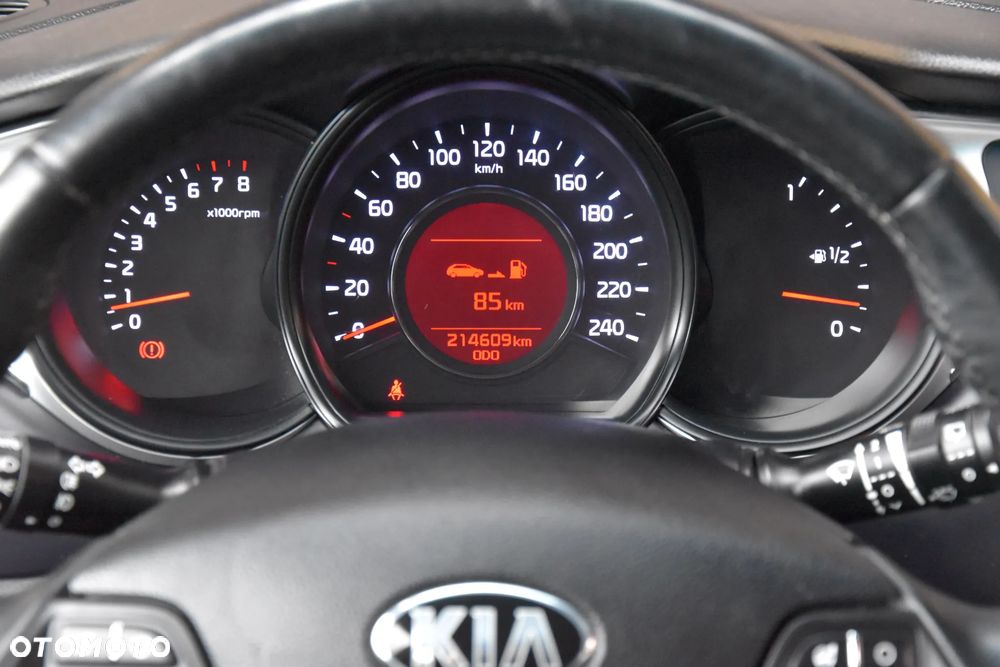 Kia Ceed 1.4 CVVT Dream Team Edition - 38