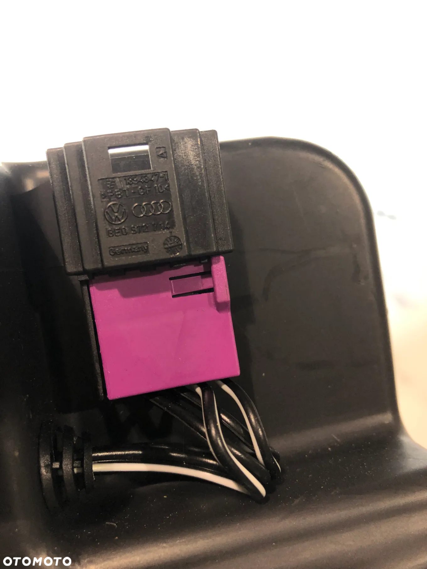 VW BEETLE 5C NAGŁOŚNIENIE FENDER SUBWOOFER WZMACNIACZ 5C5035591 POTESTOWY MINIMALNY PRZEBIEG! - 6