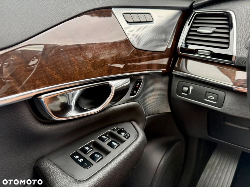 Volvo XC 90 T6 AWD Inscription 7os - 16