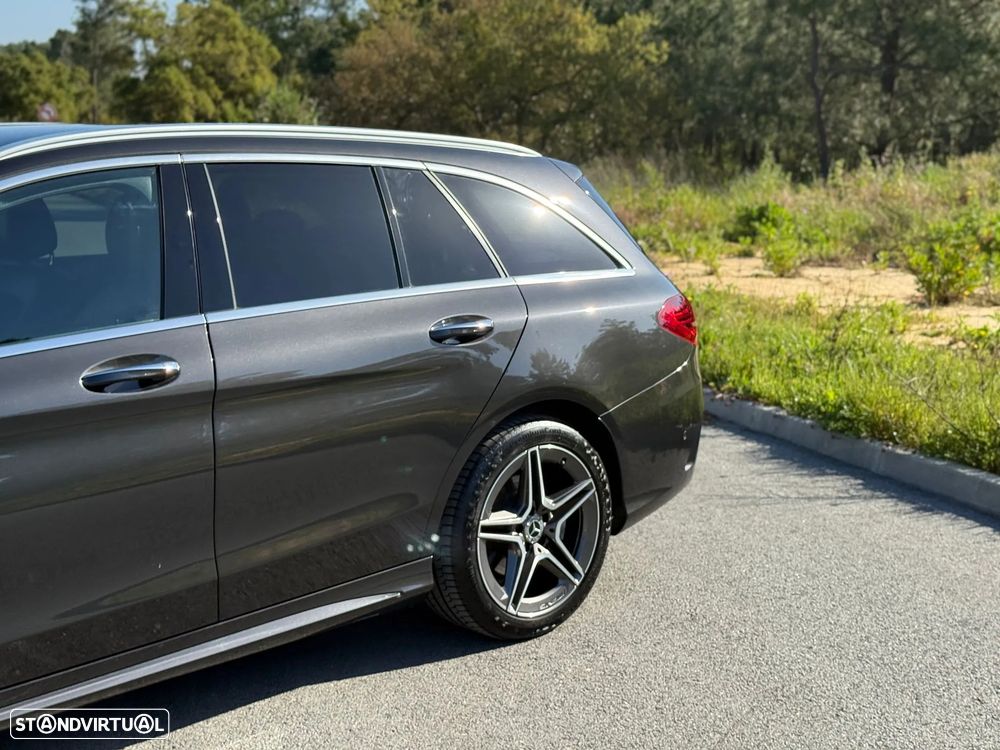 Mercedes-Benz C 300 - 26