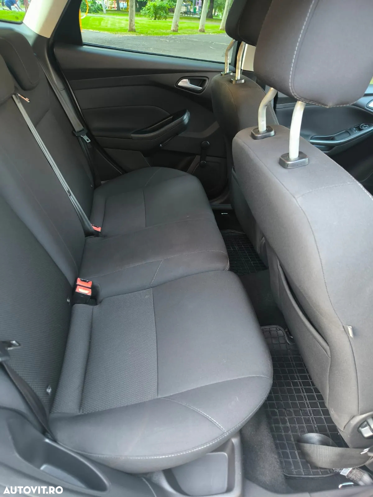Ford Focus 1.5 TDCi Powershift Titanium - 15