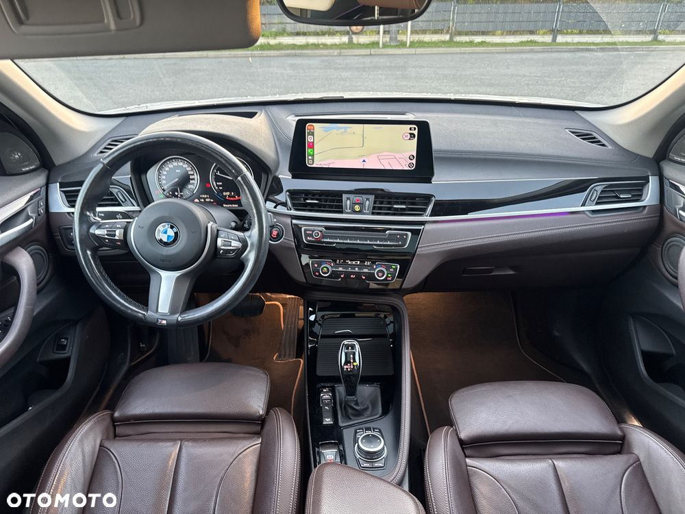 BMW X1 xDrive20d Sport Line - 27