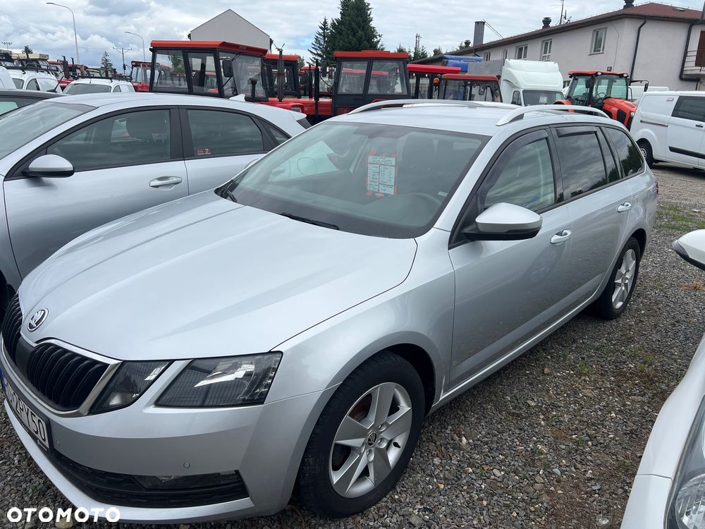 Kia Ceed - 22