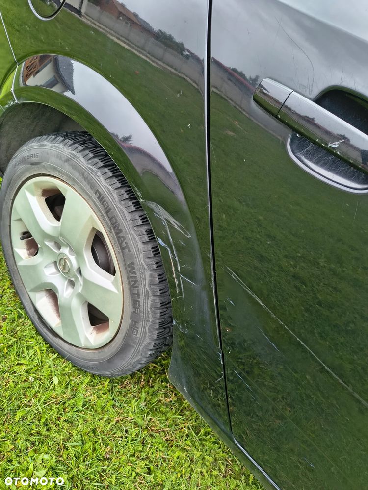 Opel Astra 1.9 CDTI - 8