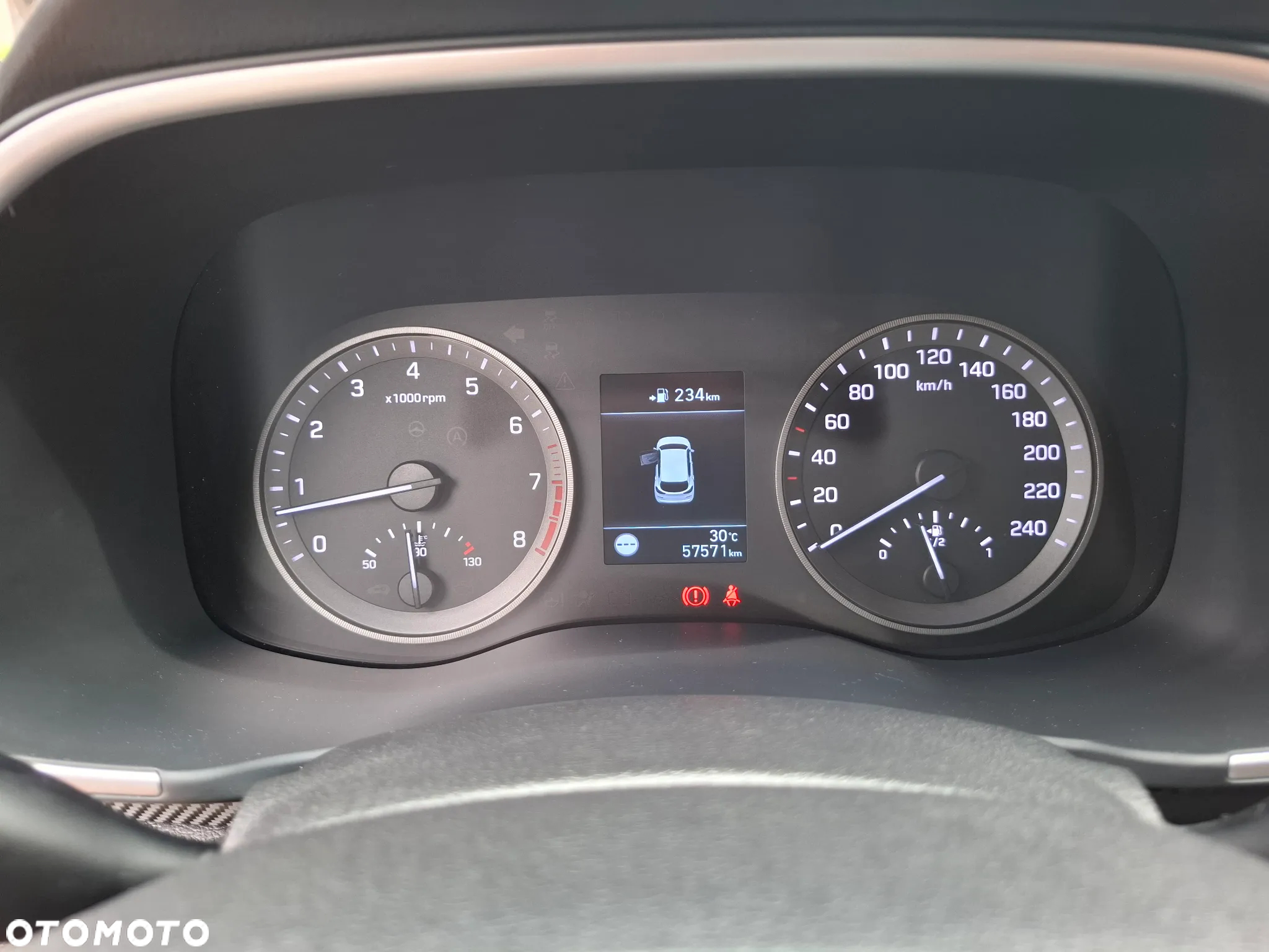 Hyundai Tucson 1.6 GDi 2WD Select - 22