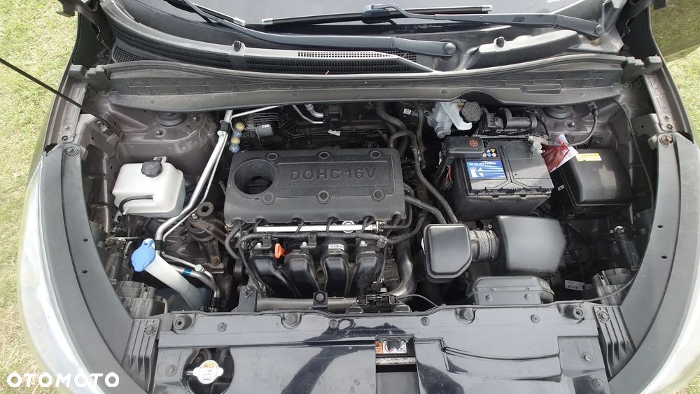 Hyundai ix35 2.0 Premium 2WD - 17