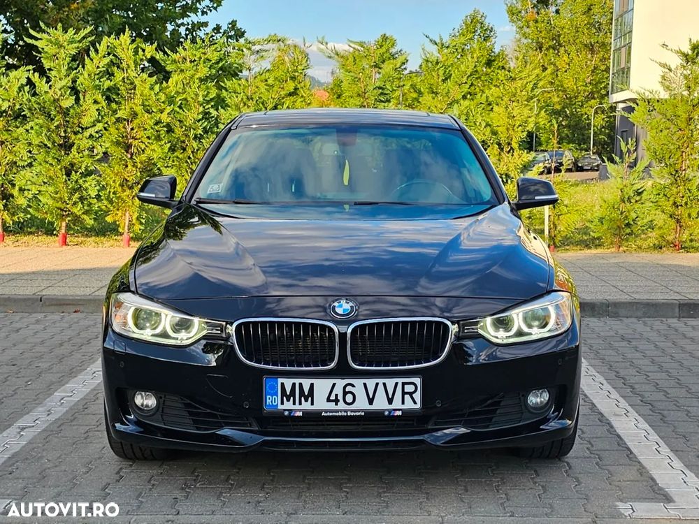 BMW Seria 3 328i xDrive - 21